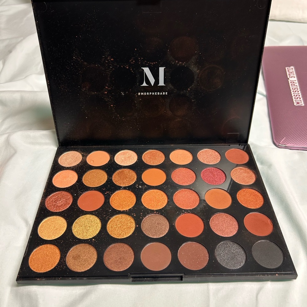 MORPHE 35G bronze goals eye shadow palette !